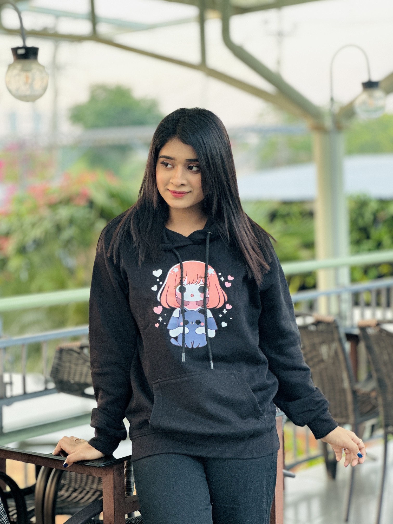 Hoodie   (DOLL Black)